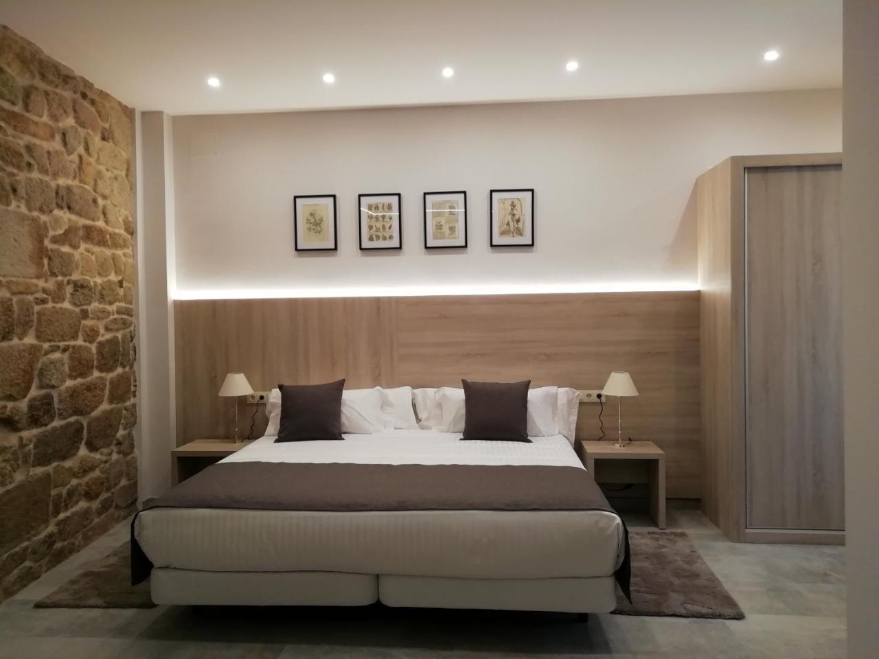 Large Double or Twin Room