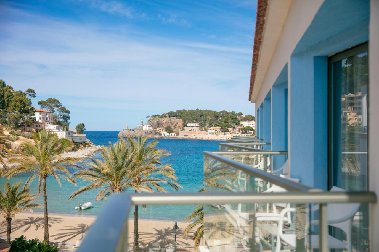 Comfort Double Room with balcony with lateral Sea View
