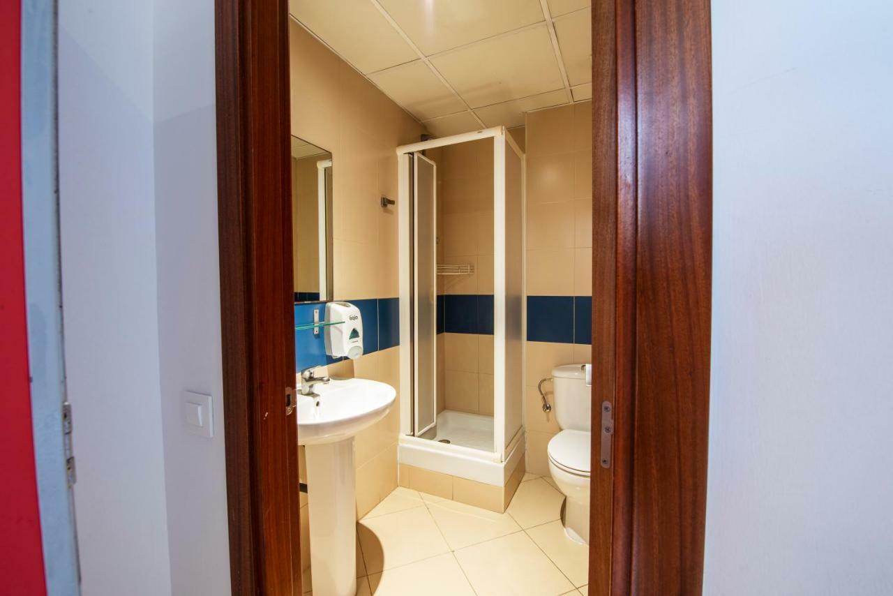 10-Bed Private Room Ensuite