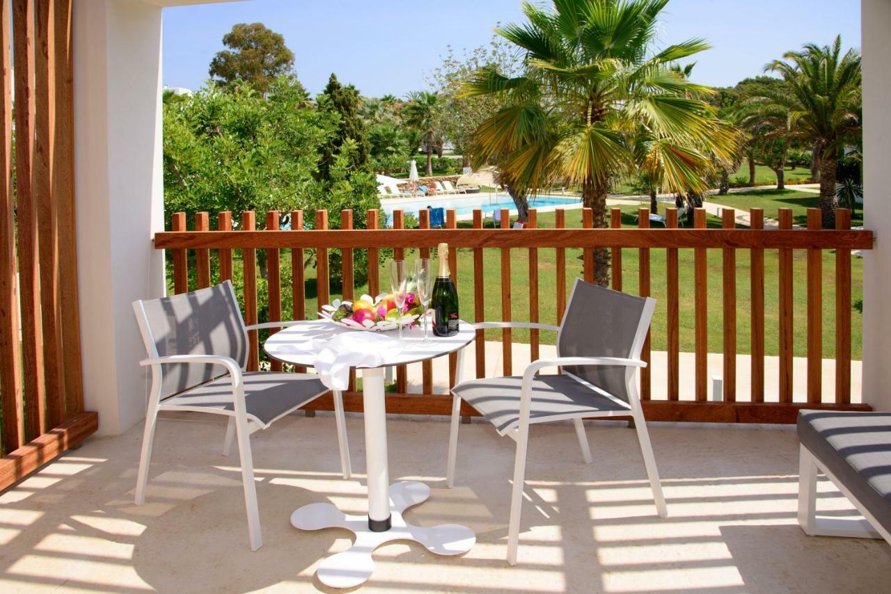 Suite with Garden View,799249443:JPEG