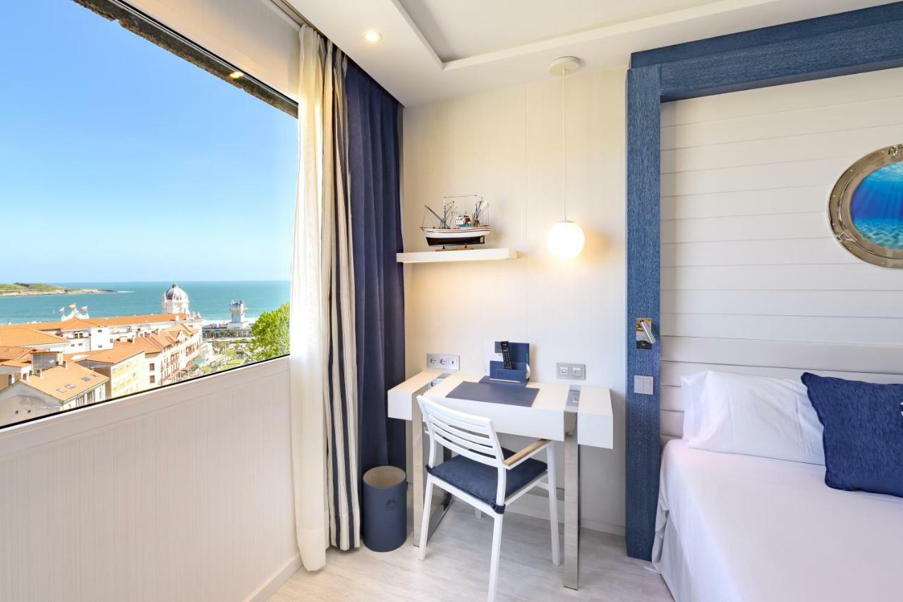 Deluxe Single Room with Sea View