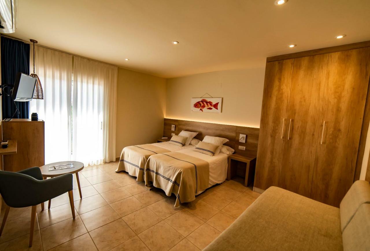 Tweepersoonskamer met 1 of 2 Bedden en Balkon