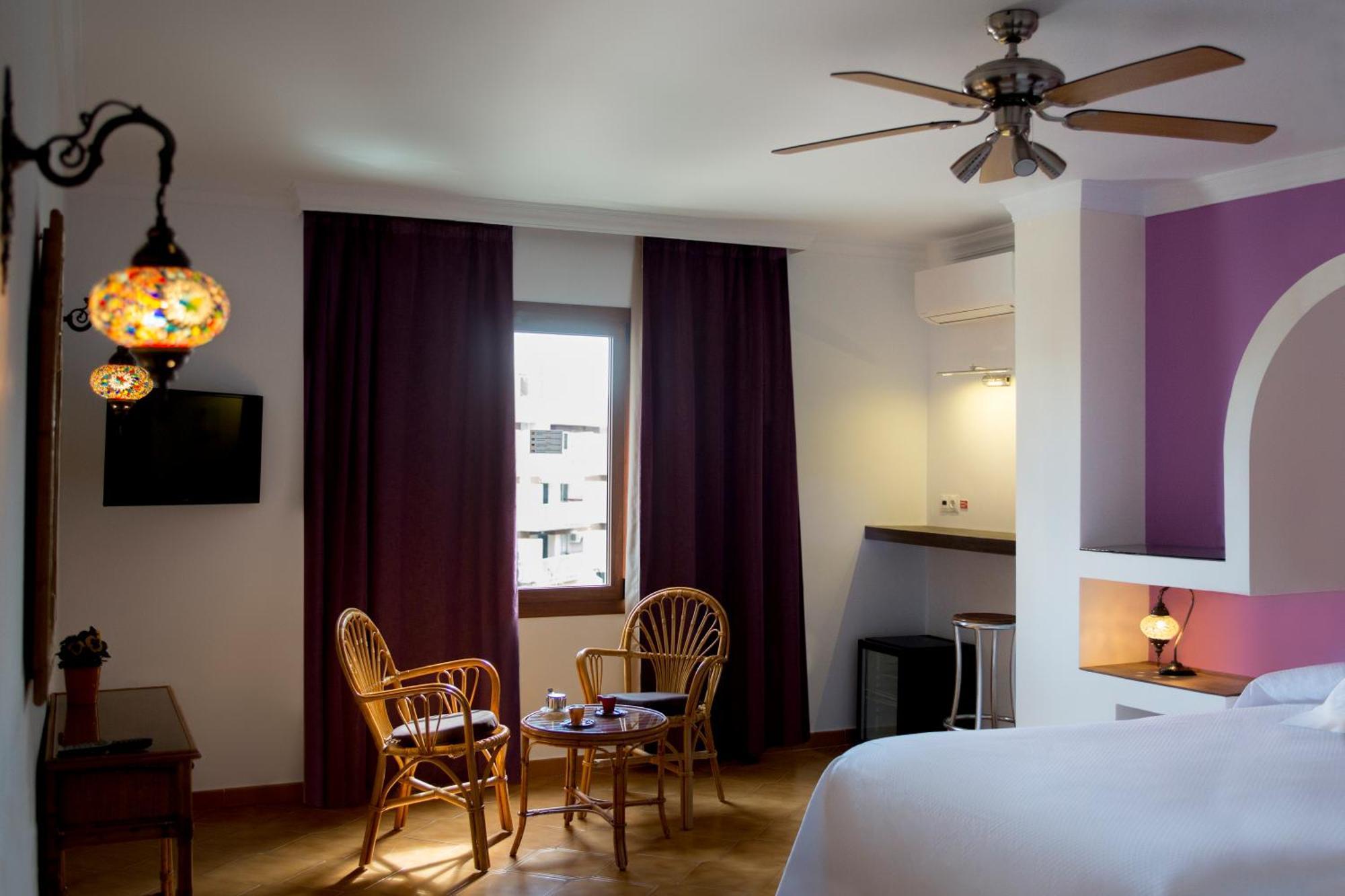 Deluxe Double Room Comfort