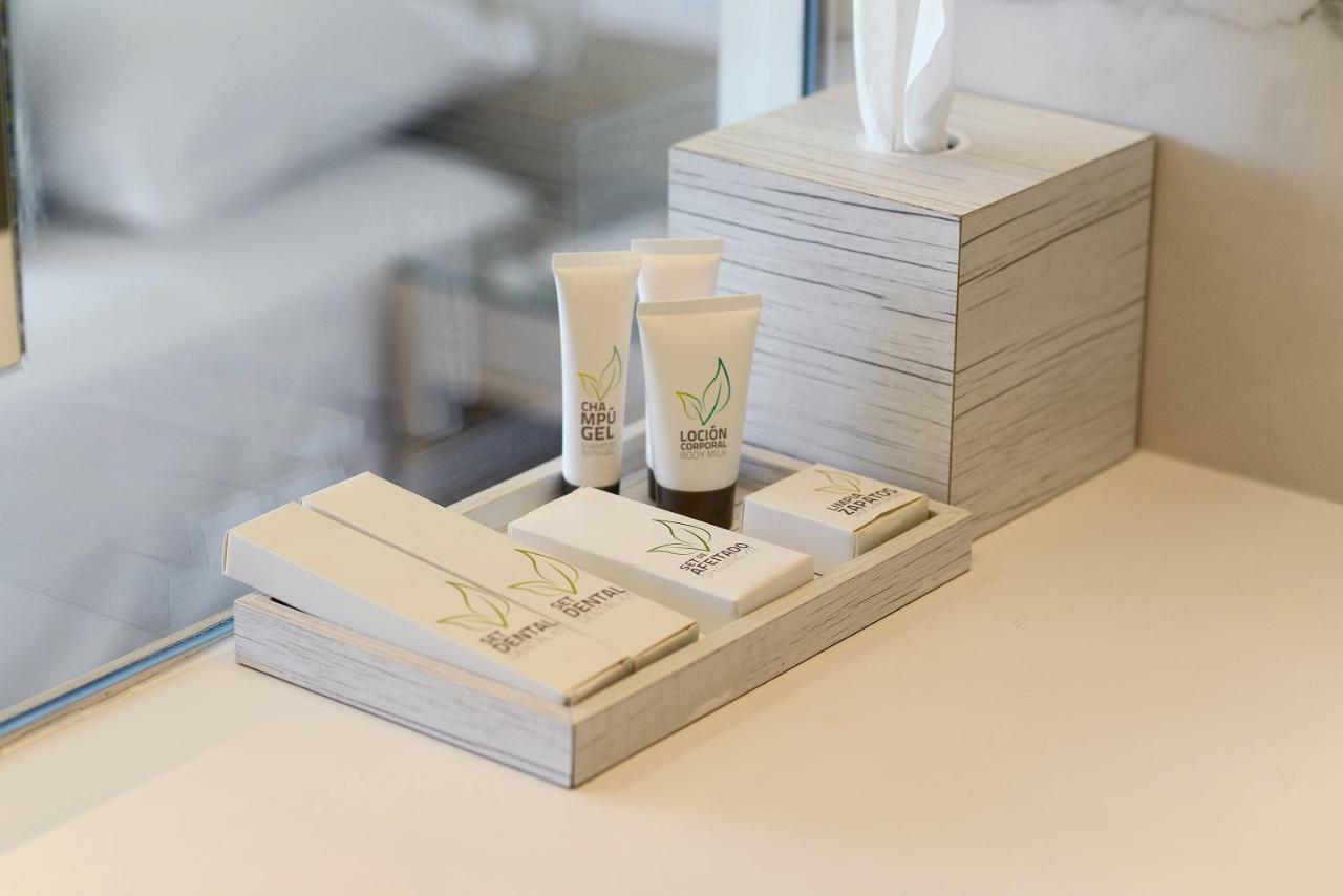 Standard Double Rodas ( 2 Adults),1207515151:JPEG