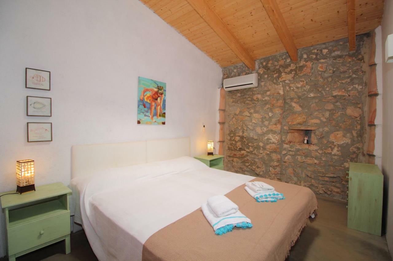Apartment mit 2 Schlafzimmern und Terrasse