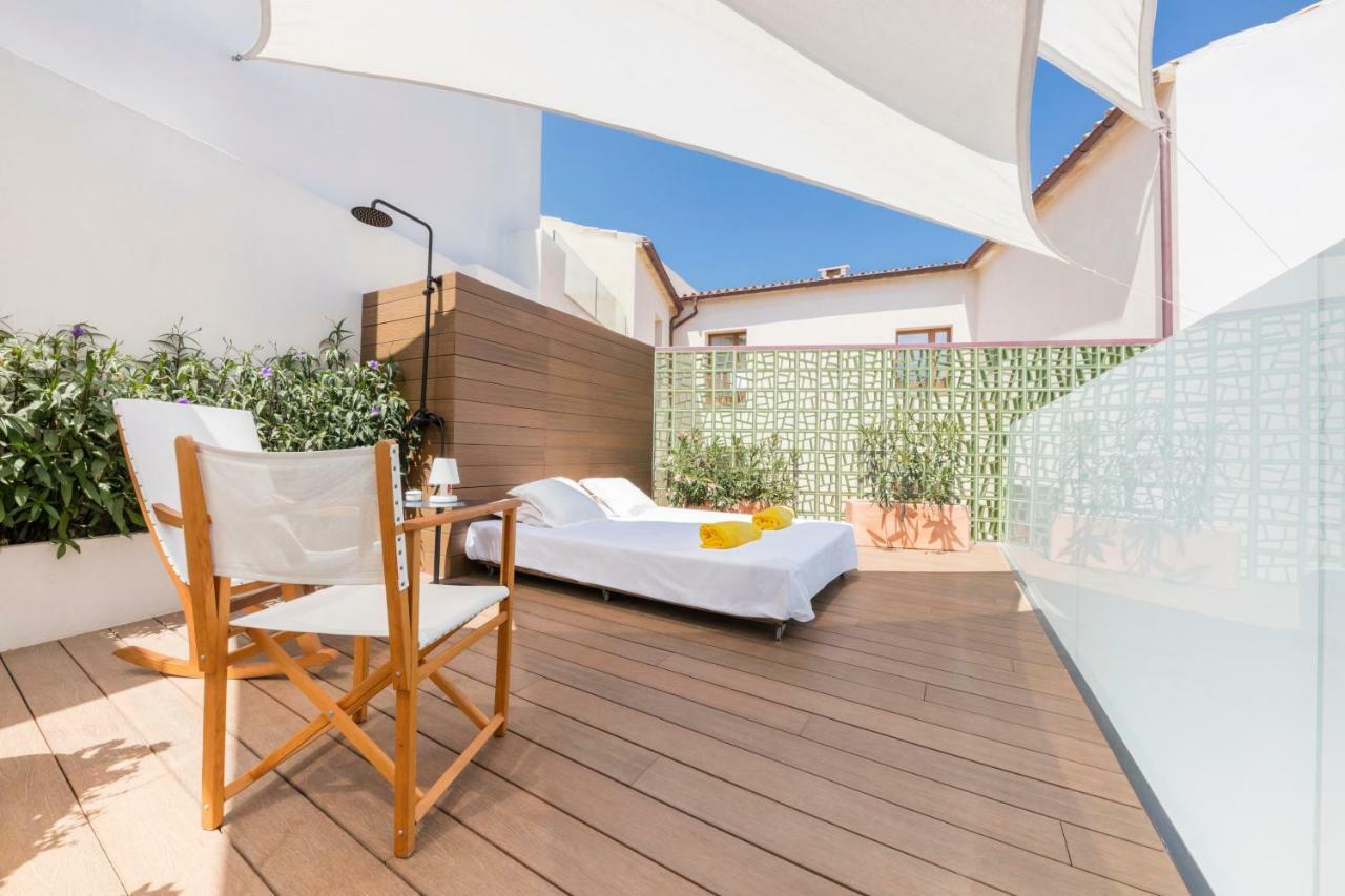 Superior Double or Twin Room with Terrace