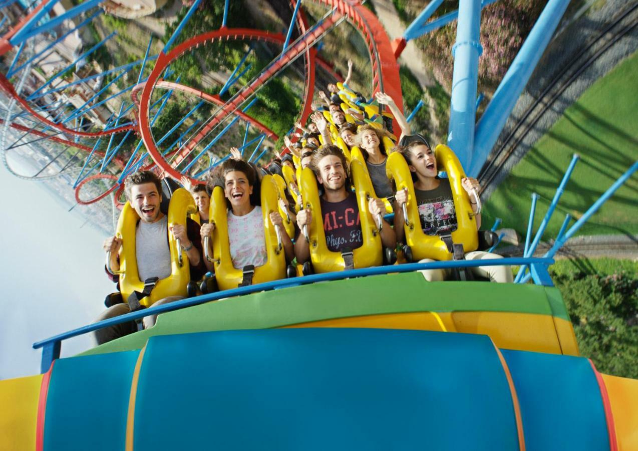 Deluxe Room with Access to PortAventura Park + 1 access to Ferrari Land 2 adults