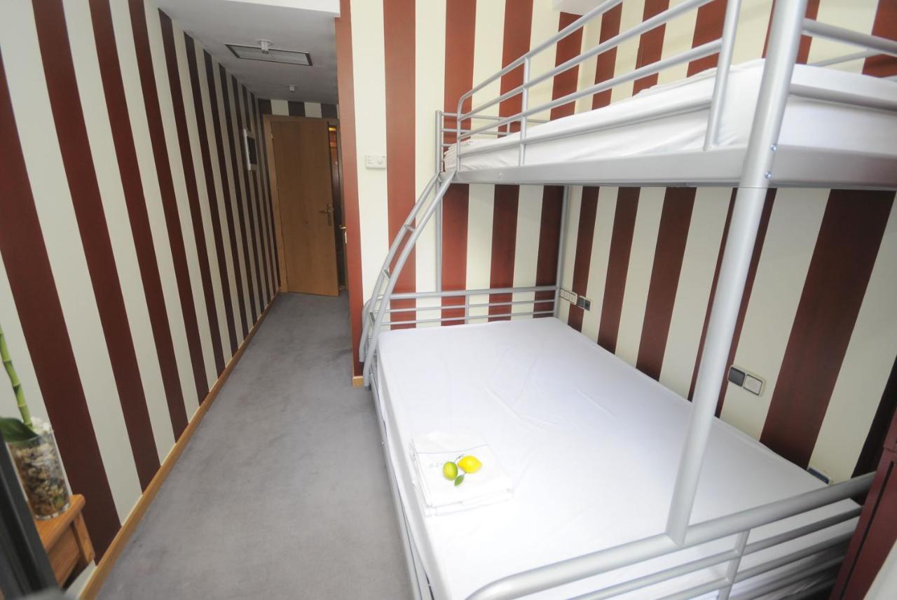 Triple Room,917295547:JPEG