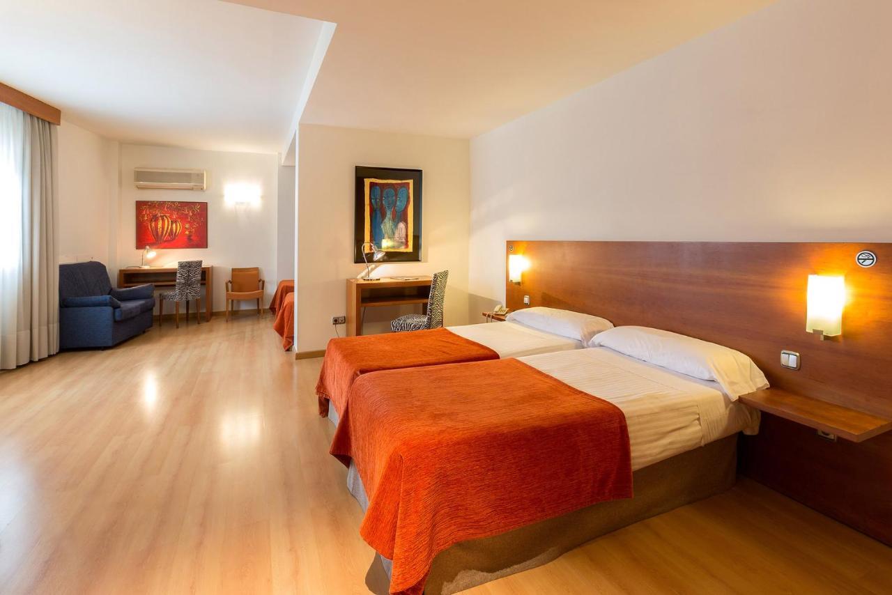 Quadruple Room,1029014626:JPEG
