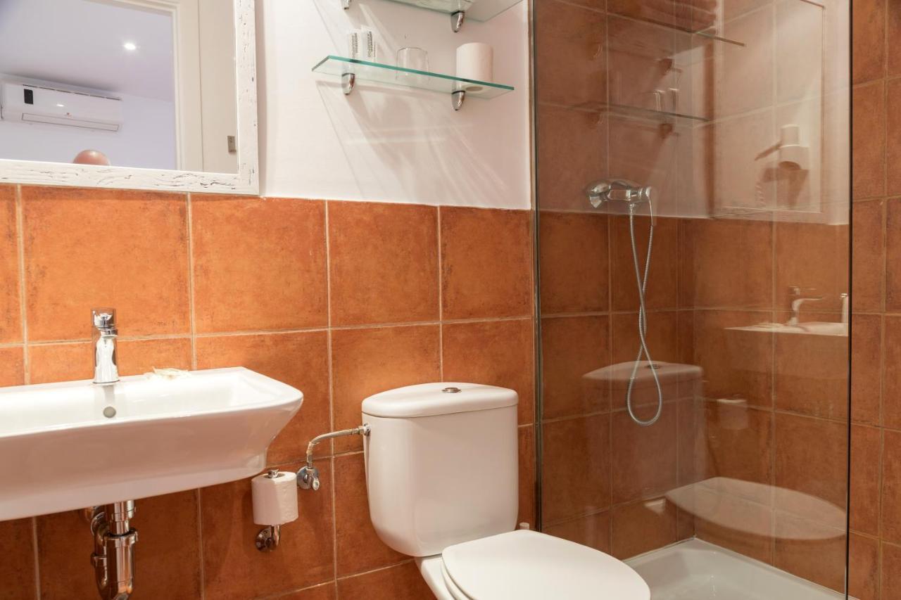 Triple Room,981990301:JPEG