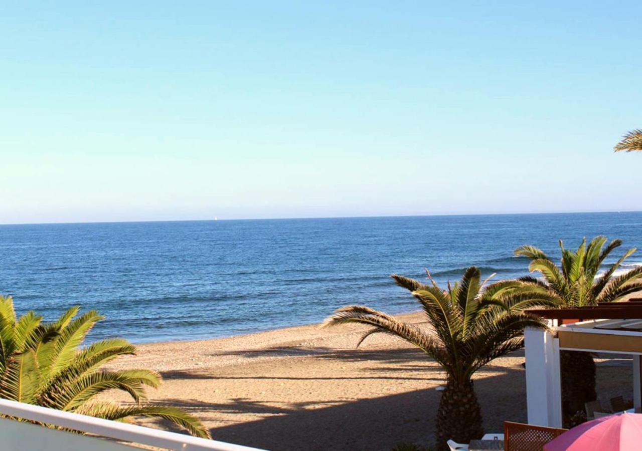 Double or Twin Room with Side Sea View