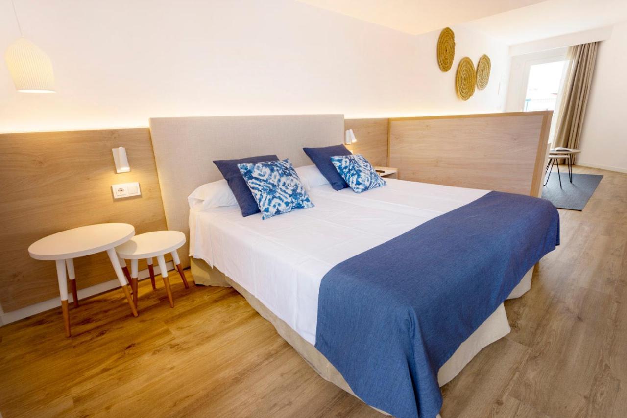 Double Room with Pool View