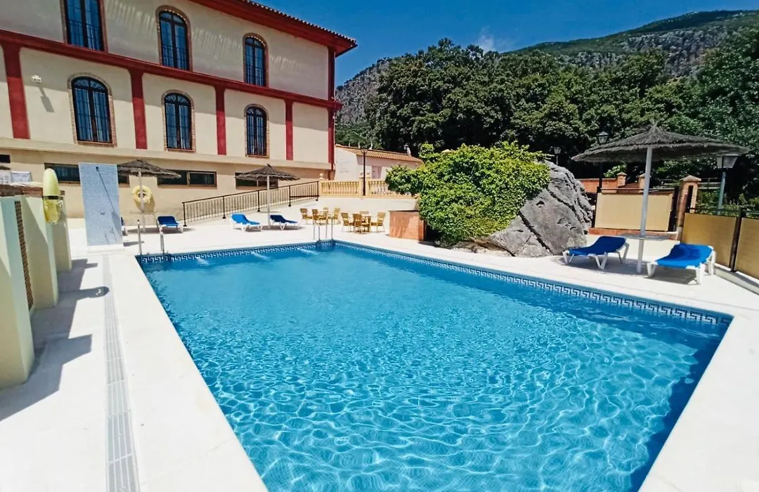 Hotel Sierra De Ubrique-1
