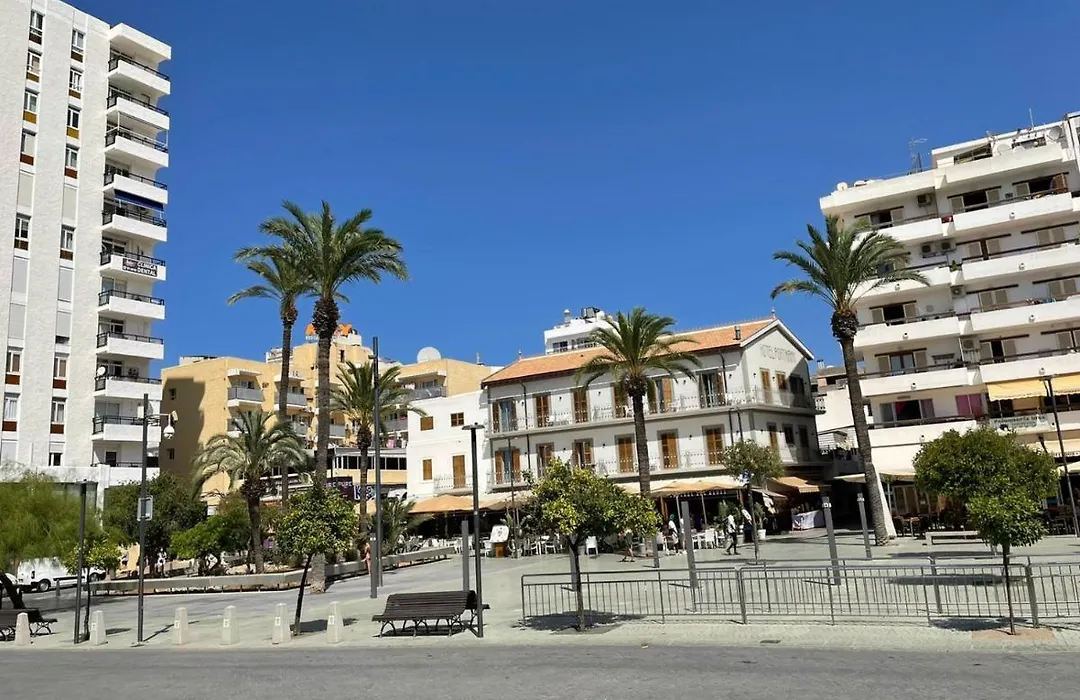 Hotel Portmany-1