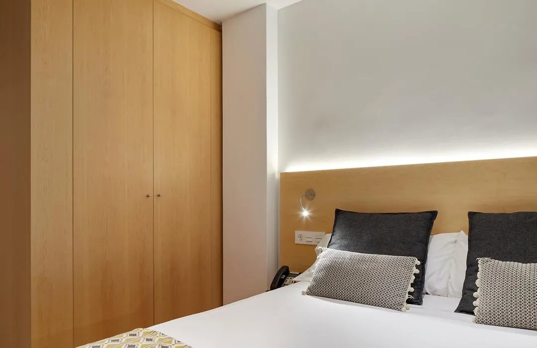 Hostal Arriazu-1