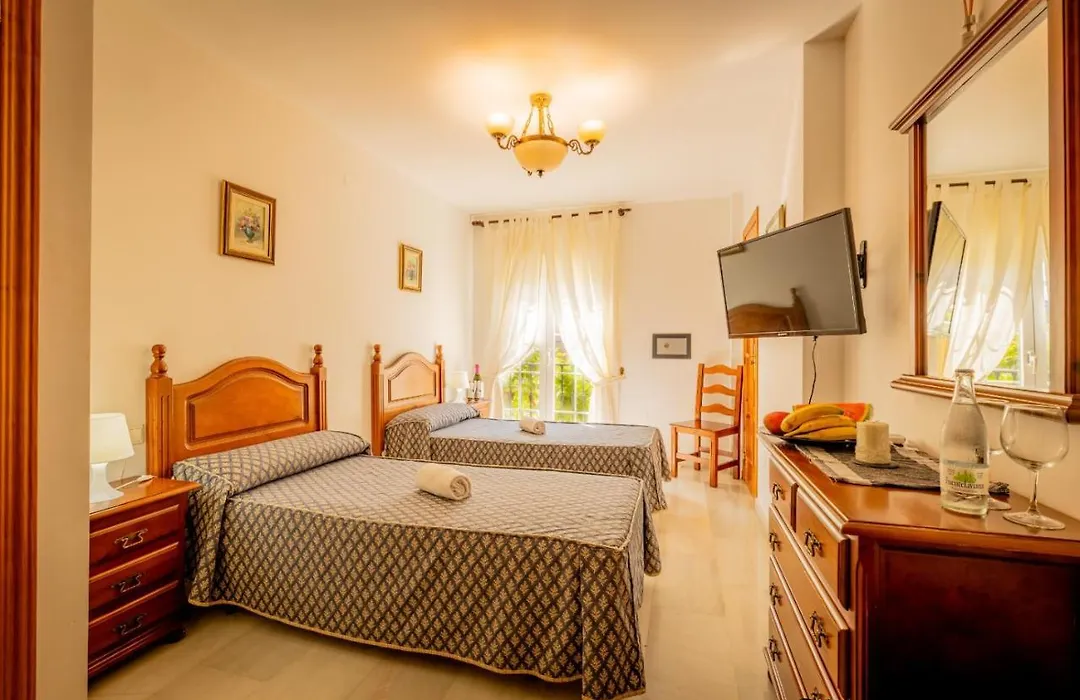 Hotel La Morena-1