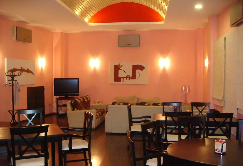 Hotel León Tierra de Vinos-1
