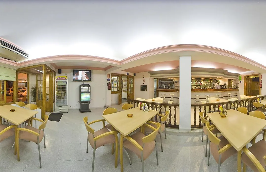 Hostal Adelino-1