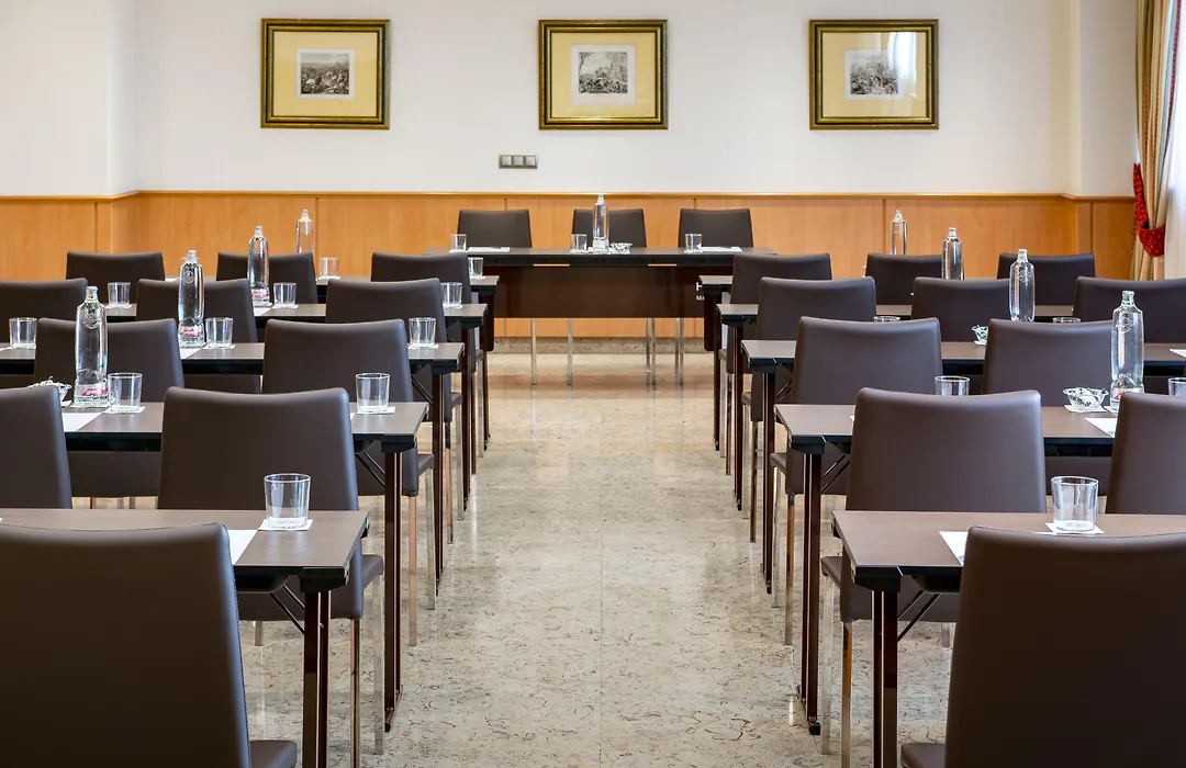 Hotel Praga-1
