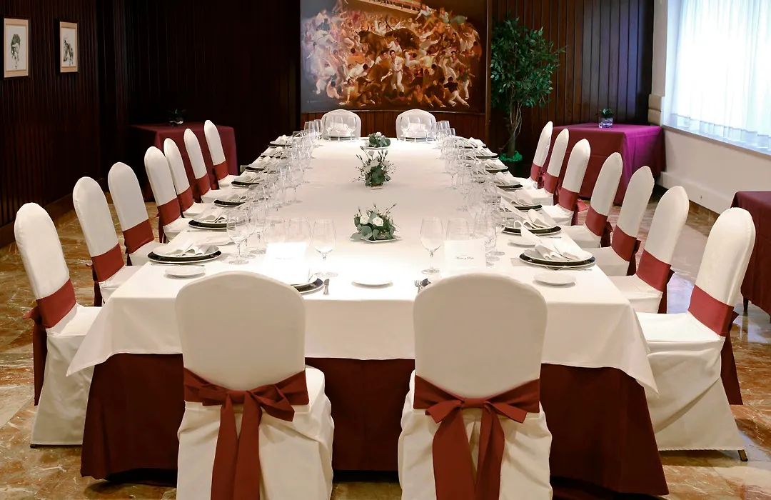 Hotel Tres Reyes Pamplona-1