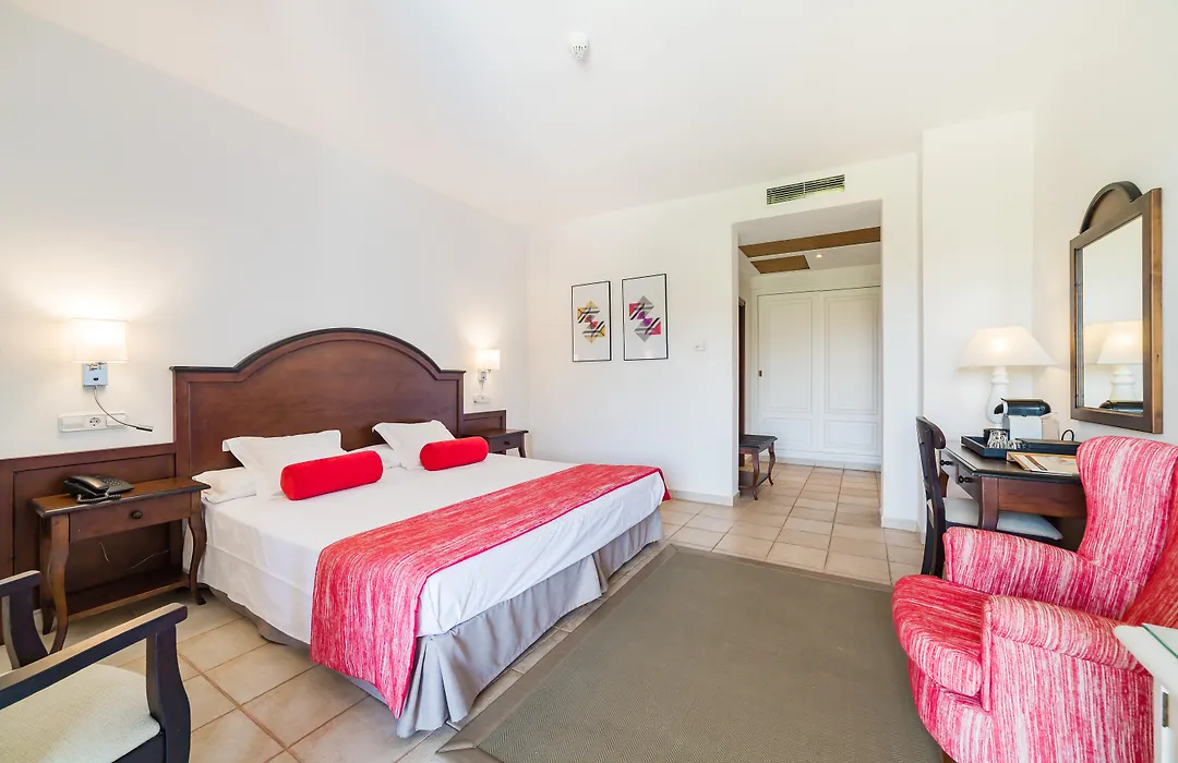 Hotel Ca'l Bisbe-1
