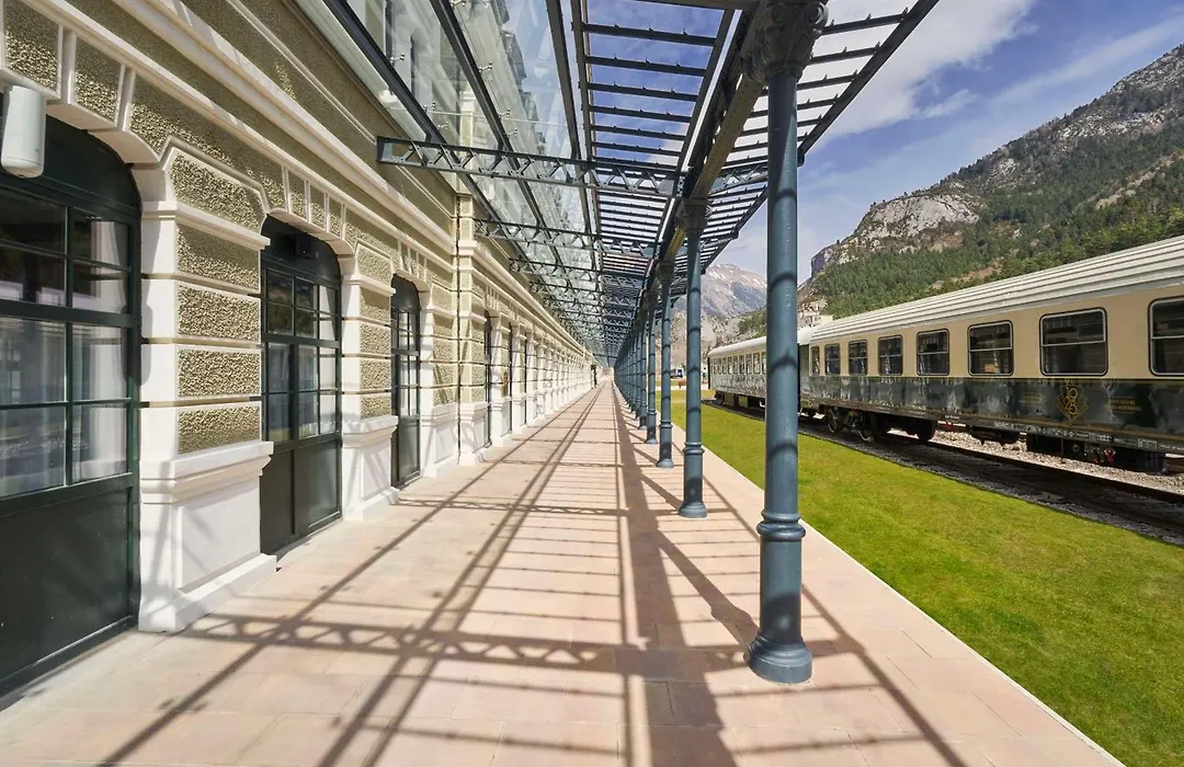 Canfranc Estacion, A Royal Hideaway Hotel - Gran Lujo-1