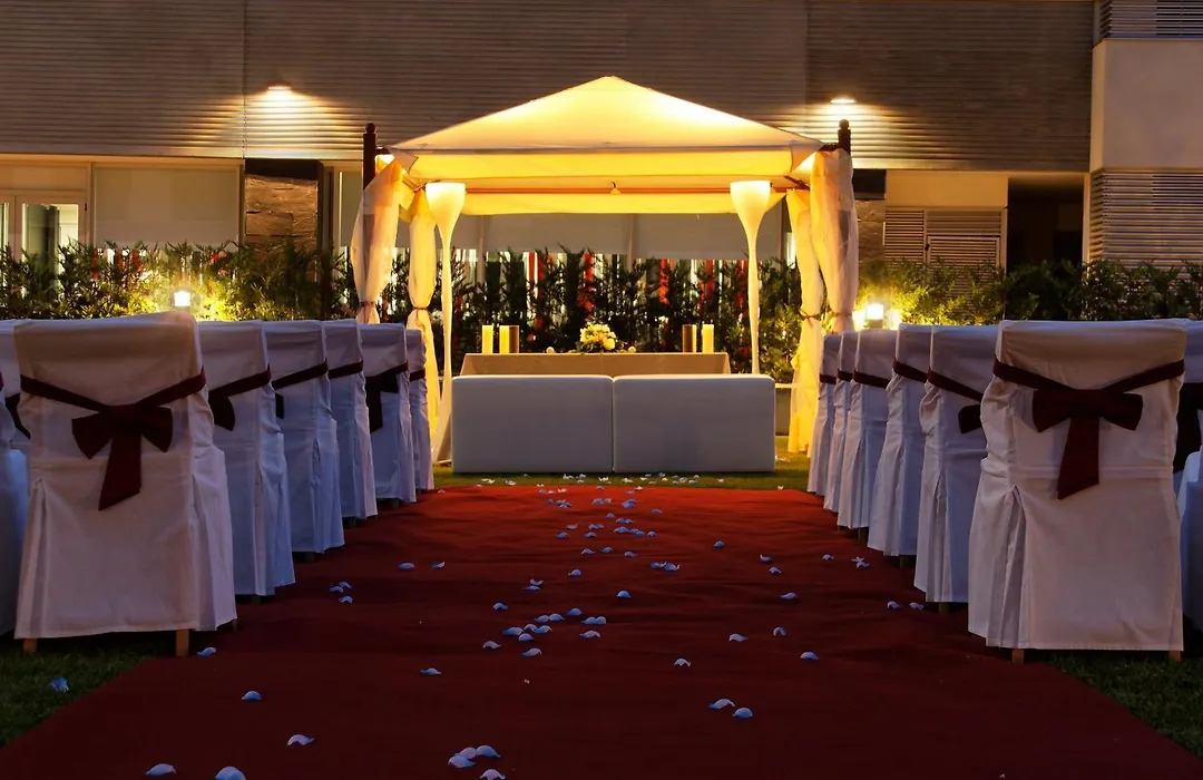 Axor Feria-1