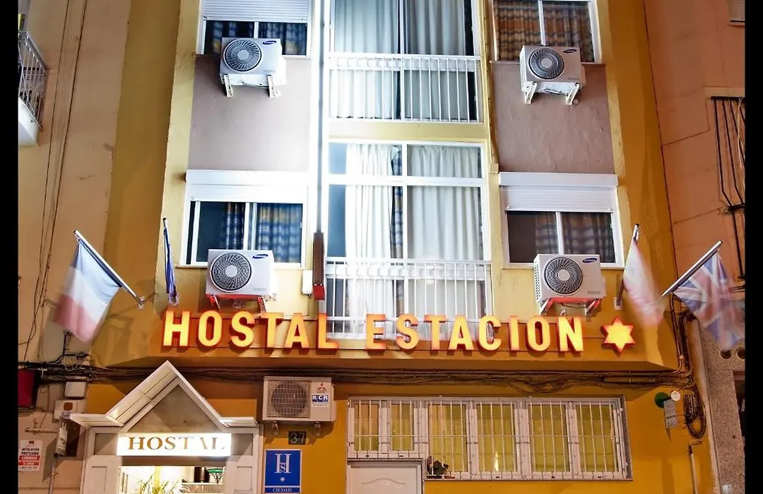 Hostal Estacion-1