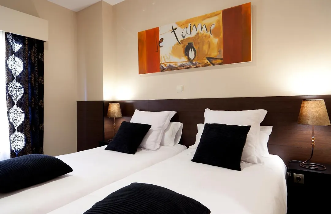 THC Tirso Molina Hostel-1