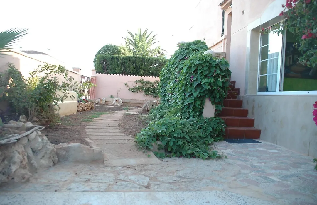 Hostal Paris Ciutadella-1