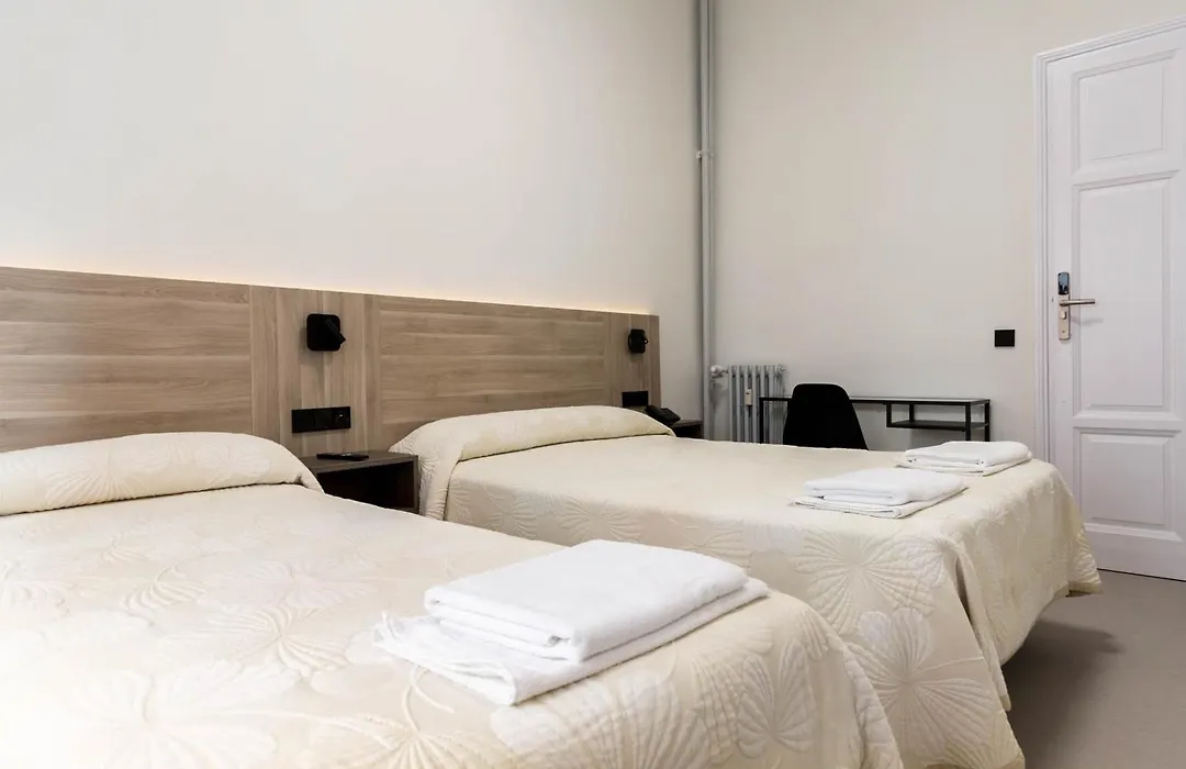 Hostal Excelsior-1