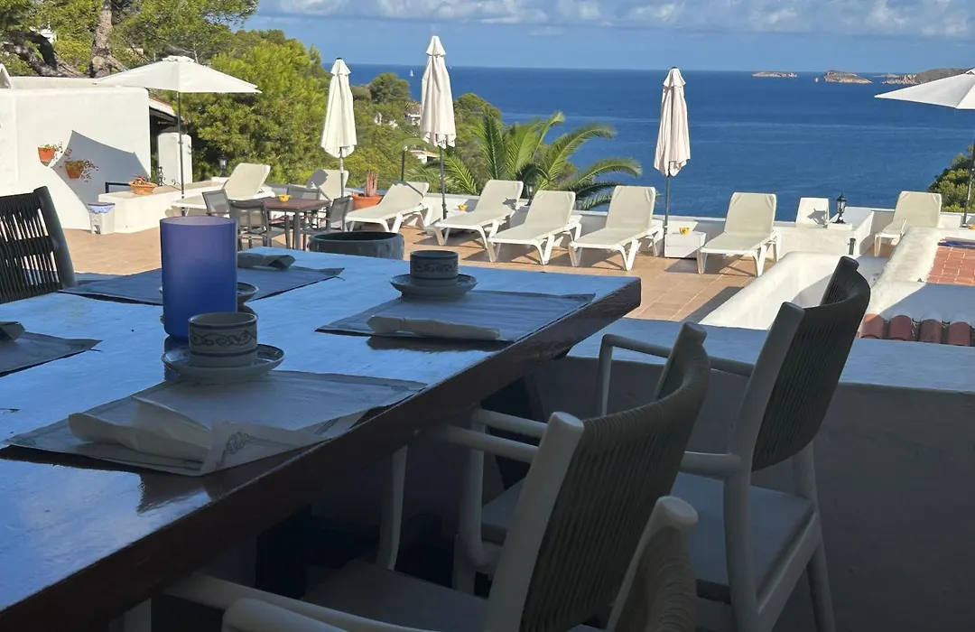 Hostal Cala Moli-1