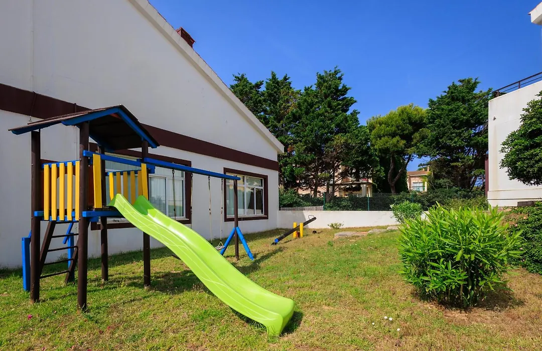 Nuramar Aparthotel-1