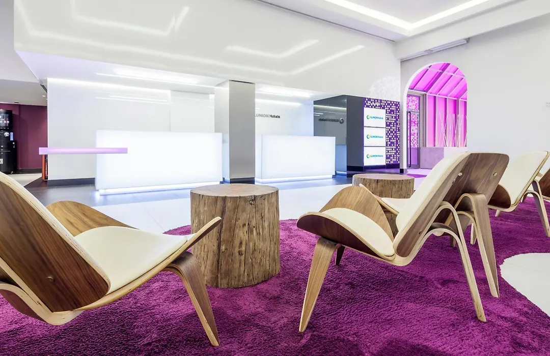 Ilunion Suites Madrid-1