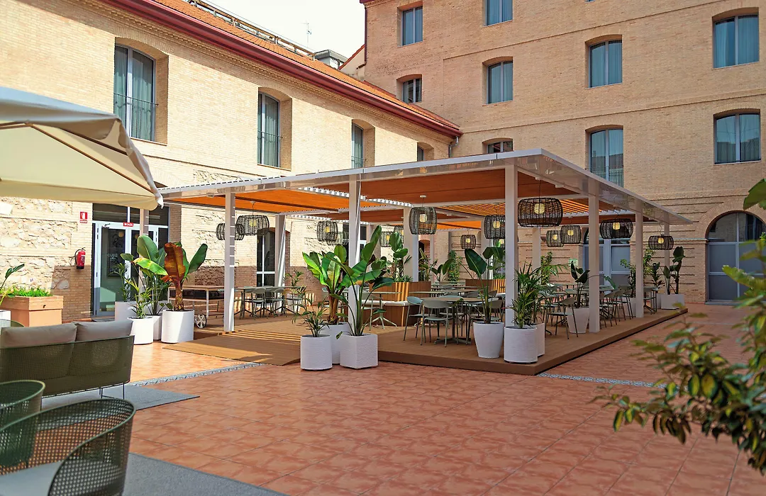 Dwo Valencia-1