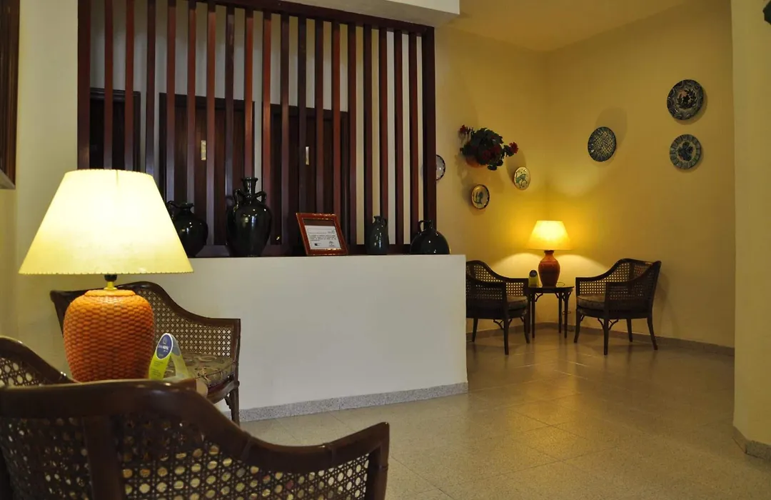 Hotel Riviera-1