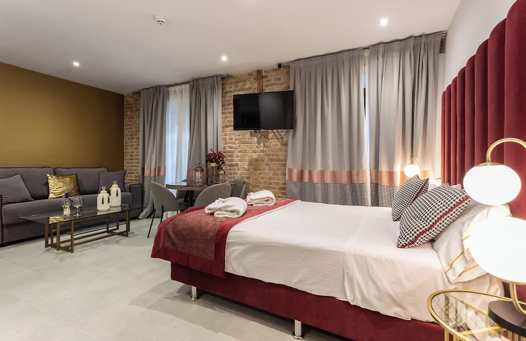 Bibo Suites Plaza Nueva-1