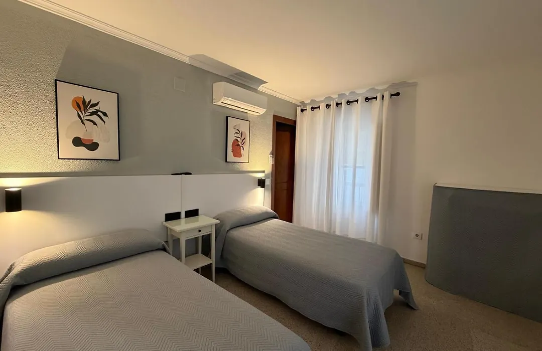 Hostal Bahia-1