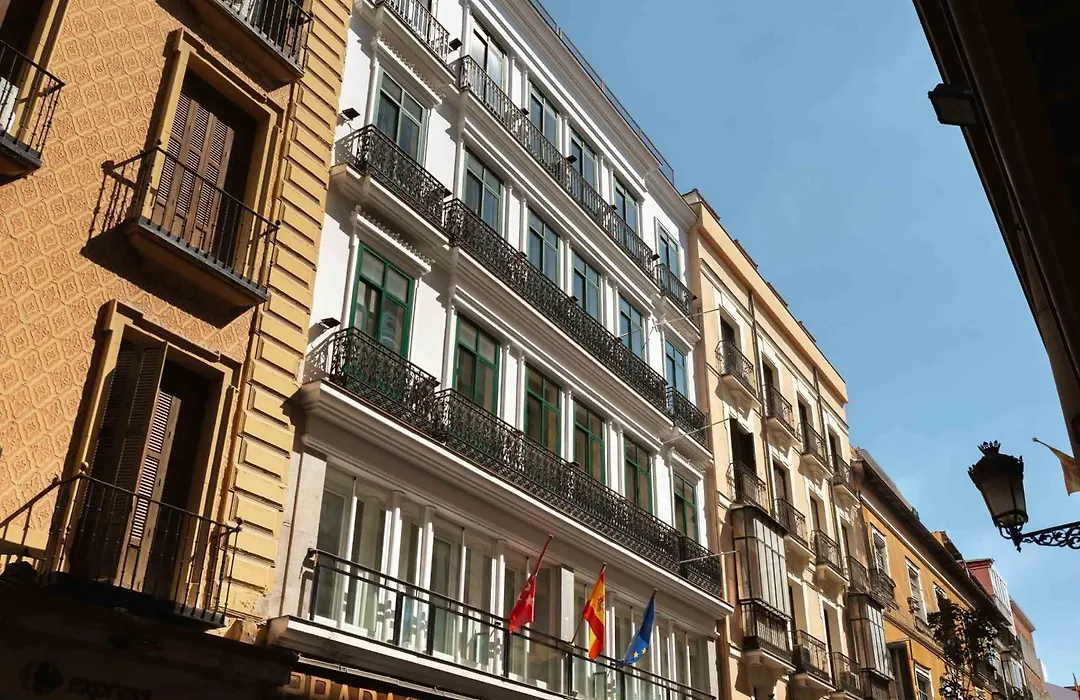 Limehome Madrid Sol-1