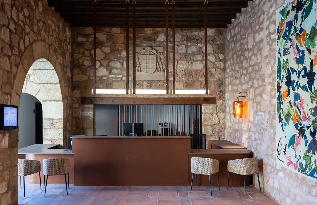 Parador De Siguenza-1