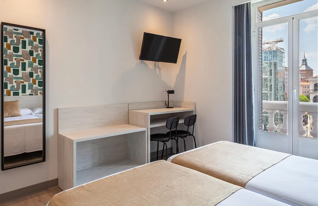 Hotel Mediodia-1
