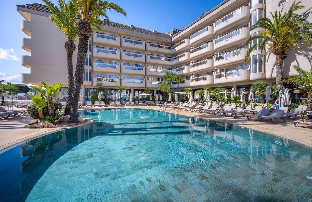 Caprici Beach Hotel & Spa-1