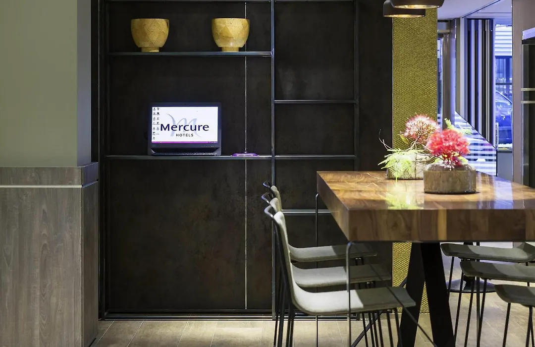 Mercure Madrid Centro-1
