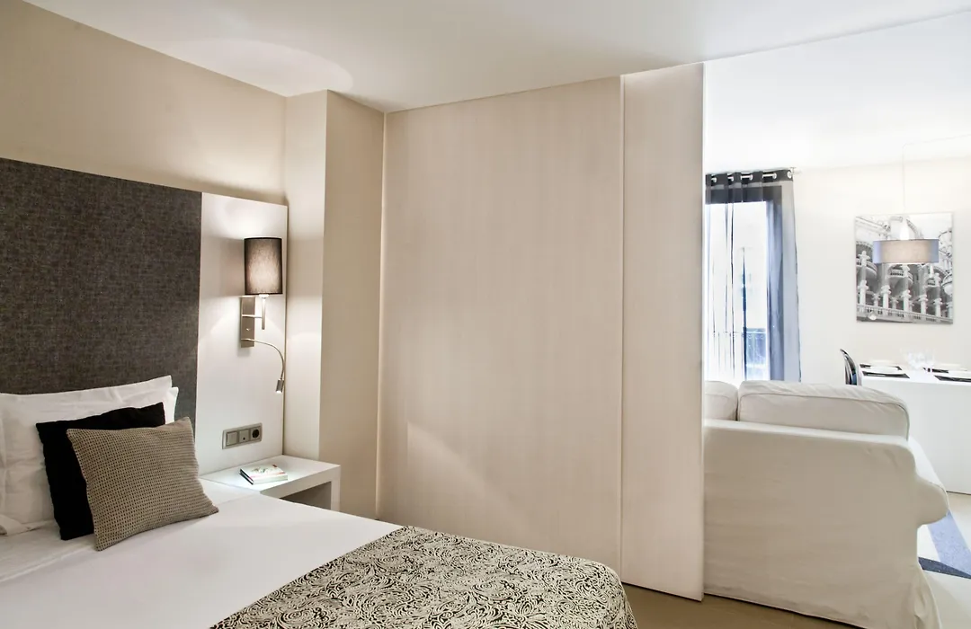 Up Suites Bcn-1