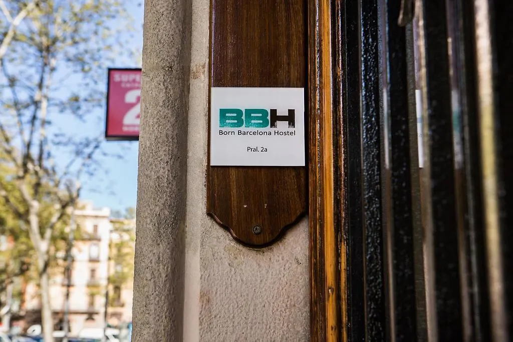 Born Barcelona Hostel (Adults Only)-1