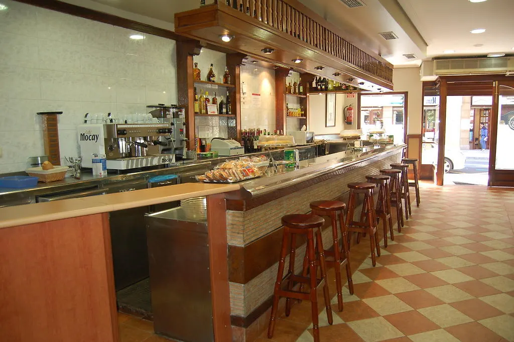 Bar Pension Restaurante Bidasoa-1