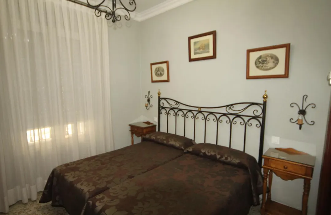 Hostal Roma-1