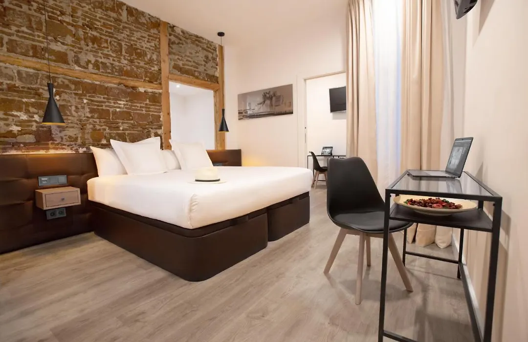 Woohoo Rooms Fuencarral-1
