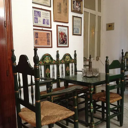 Hostal Sierpes-3