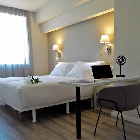 Bilbao City Center By Abba Suites-3